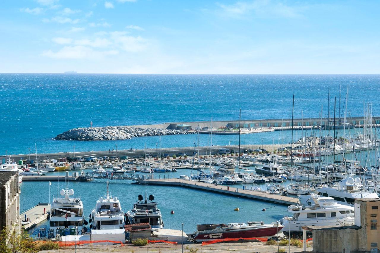 Trilocale in villa vista mare Apt 3 Varazze Esterno foto