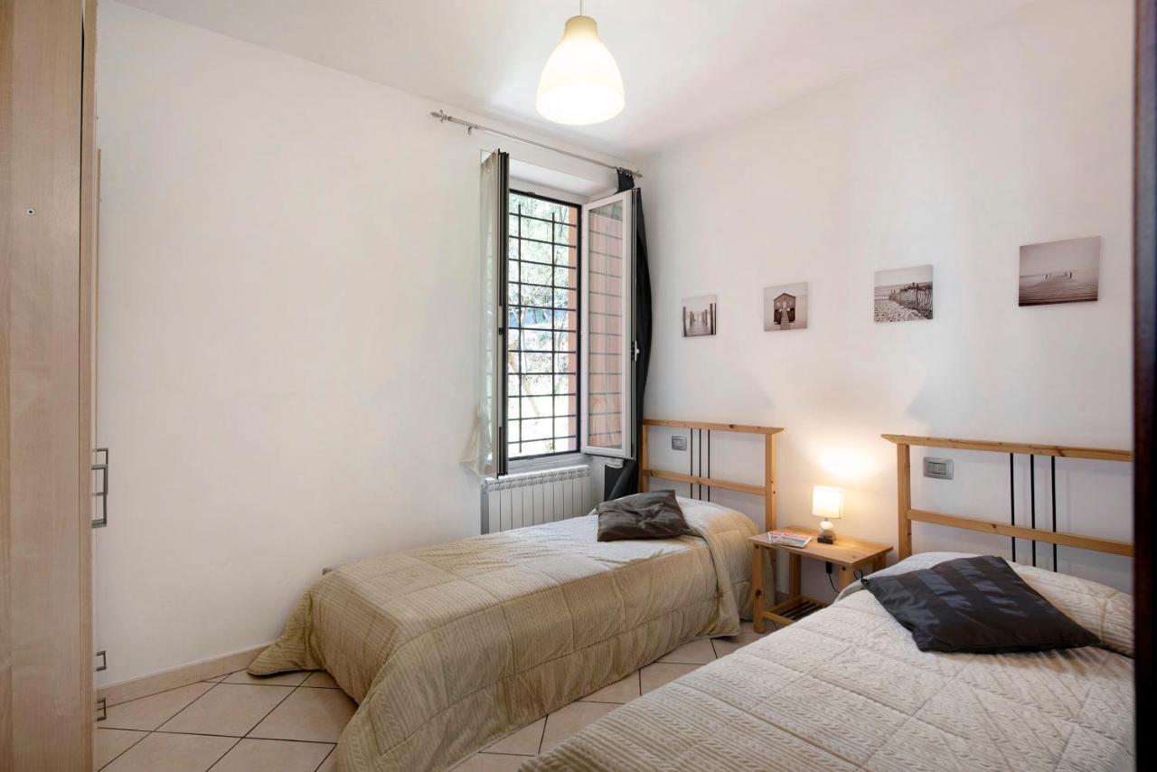 Trilocale in villa vista mare Apt 3 Varazze Esterno foto